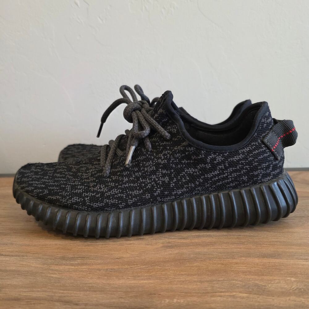 Adidas Yeezy Boost 350 Pirate Black AQ2659 Low Top Sneakers US 6.5 EU 39.5 2015 - Picture 4 of 10